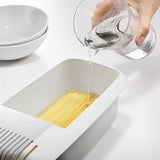 Eco-Friendly Microwave Pasta Cooker – Plastic Spaghetti & Vegetable Steamer with Built-In Strainer – Dishwasher-Safe Kitchen Accessory